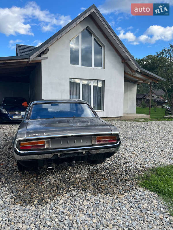 Седан Ford Granada 1976 в Коломые
