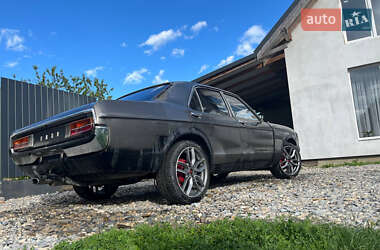 Седан Ford Granada 1976 в  фото 14 Седан Ford Granada 1976 в