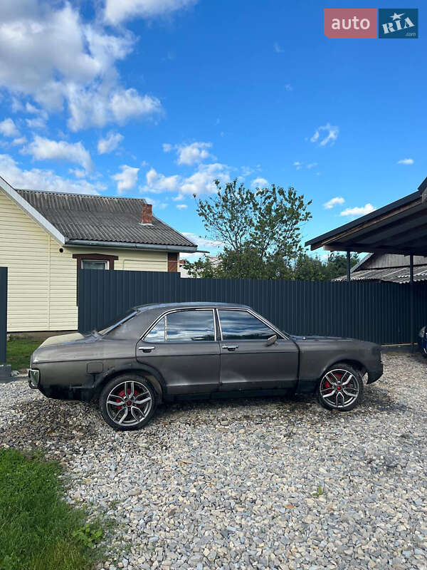 Седан Ford Granada 1976 в Коломые