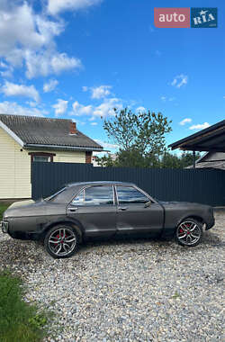 Седан Ford Granada 1976 в  фото 38 Седан Ford Granada 1976 в