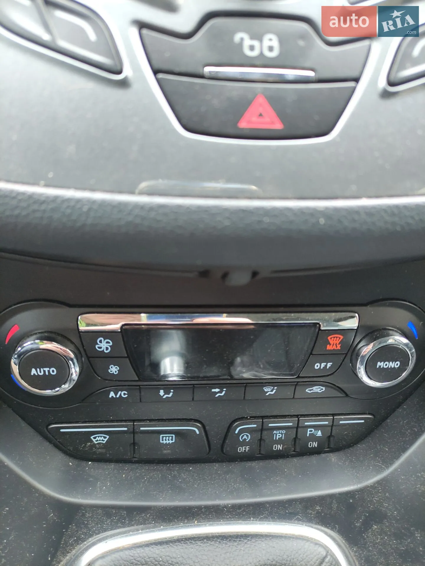 2012 Ford C-MAX - мініатюра 16