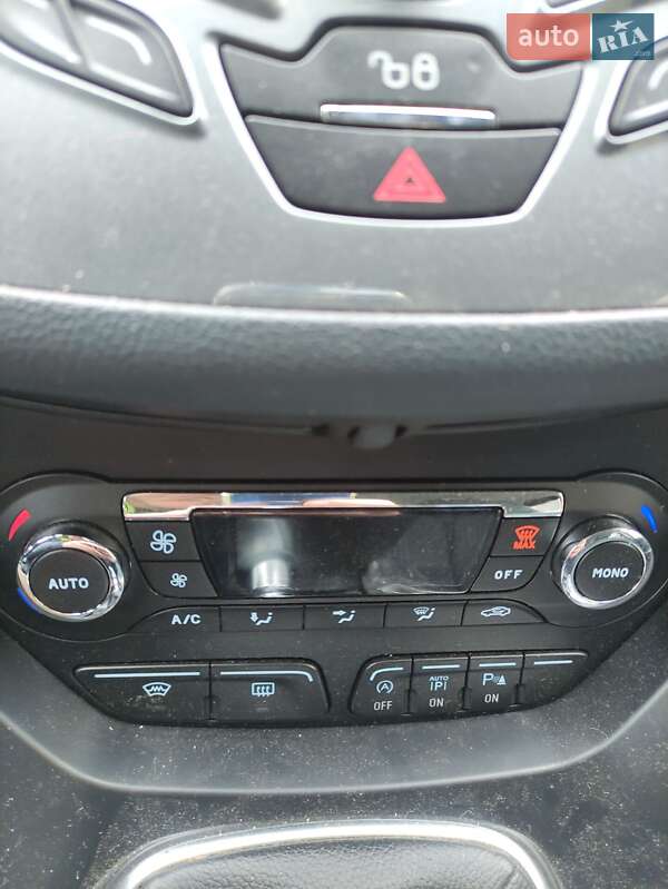 Минивэн Ford Grand C-Max 2012 в Калуше
