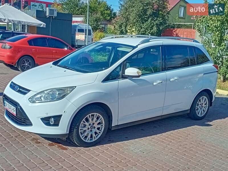 Ford Grand C-Max 2011