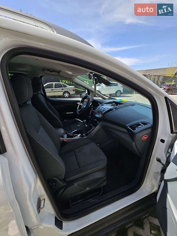 Мінівен Ford Grand C-Max 2011 в Івано-Франківську