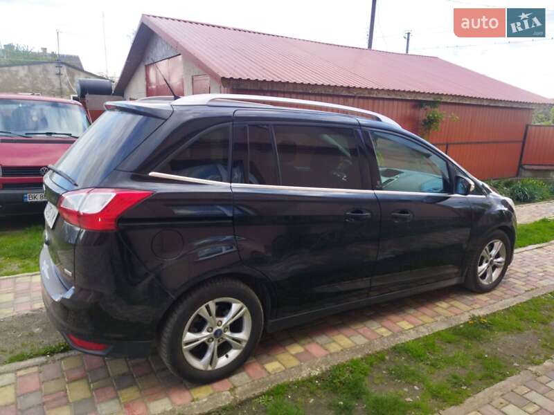 Минивэн Ford Grand C-Max 2012 в Радивилове