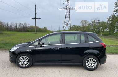 Минивэн Ford Grand C-Max 2011 в 