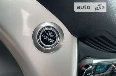 Минивэн Ford Grand C-Max 2011 в 