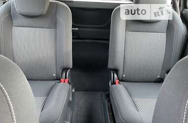 Минивэн Ford Grand C-Max 2011 в 