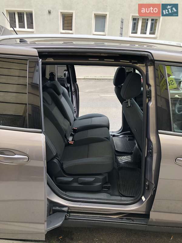 Минивэн Ford Grand C-Max 2014 в Ивано-Франковске