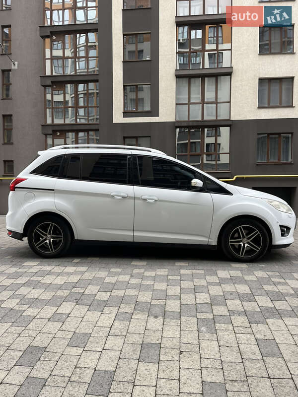 Минивэн Ford Grand C-Max 2012 в Ивано-Франковске
