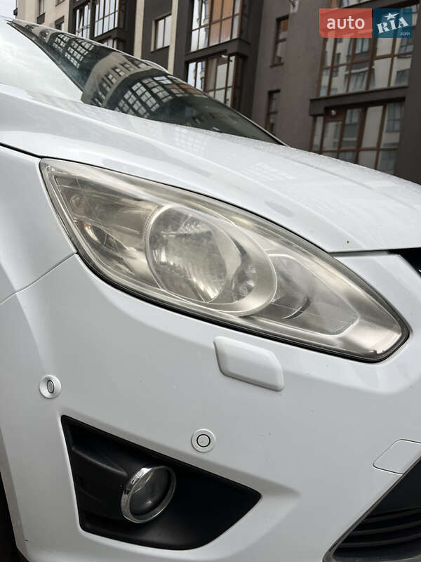 Минивэн Ford Grand C-Max 2012 в Ивано-Франковске