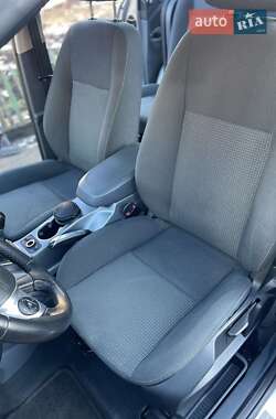 Минивэн Ford Grand C-Max 2012 в 
