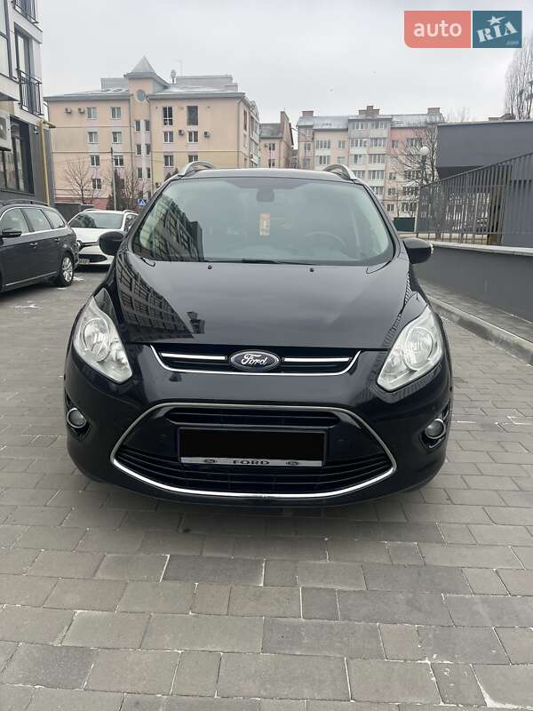 Минивэн Ford Grand C-Max 2011 в 
