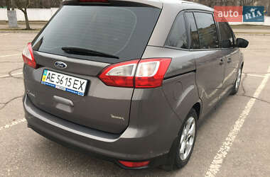 Минивэн Ford Grand C-Max 2012 в 