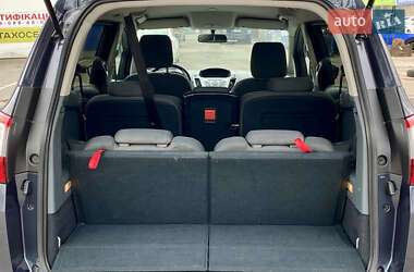 Минивэн Ford Grand C-Max 2012 в 