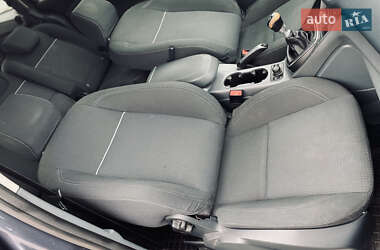 Минивэн Ford Grand C-Max 2012 в 