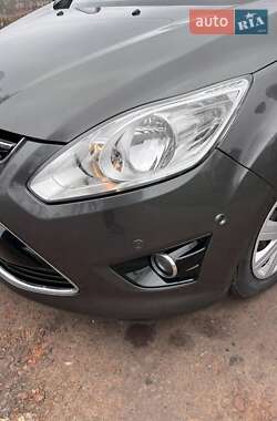 Минивэн Ford Grand C-Max 2015 в 