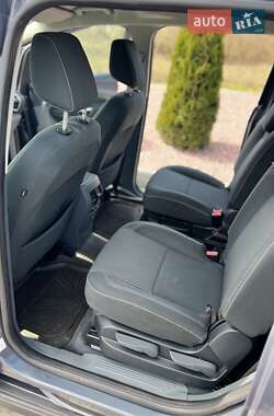 Мінівен Ford Grand C-Max 2013 в 