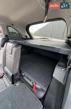 Минивэн Ford Grand C-Max 2011 в 