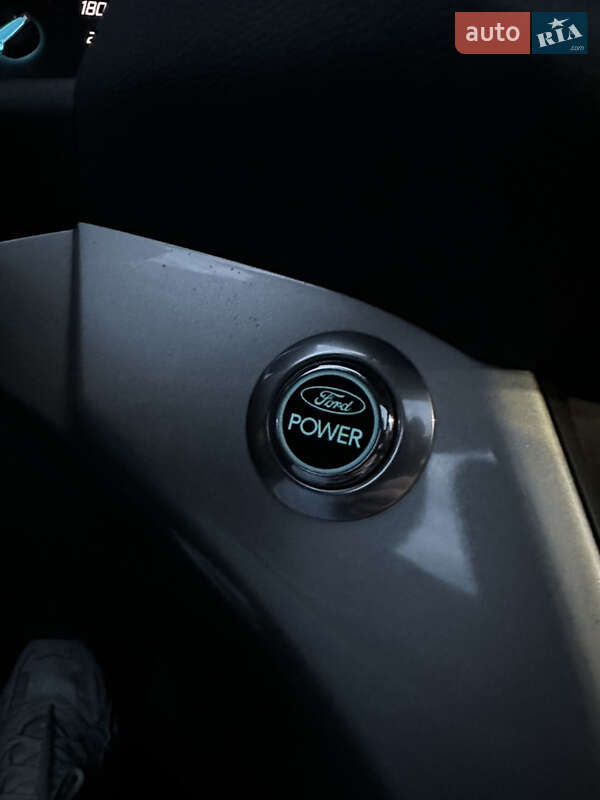 Минивэн Ford Grand C-Max 2010 в Полтаве