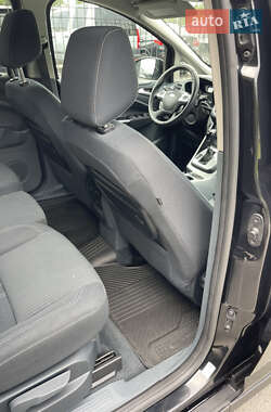 Минивэн Ford Grand C-Max 2011 в 