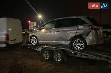 Минивэн Ford Grand C-Max 2010 в 