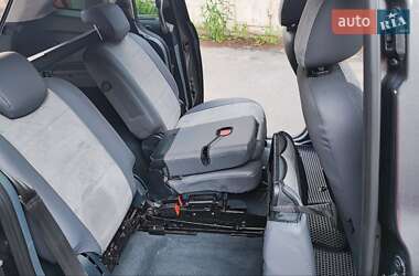 Мінівен Ford Grand C-Max 2015 в 