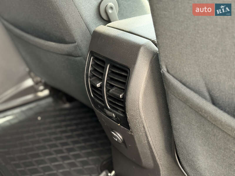 Мінівен Ford Grand C-Max 2016 в Тернополі
