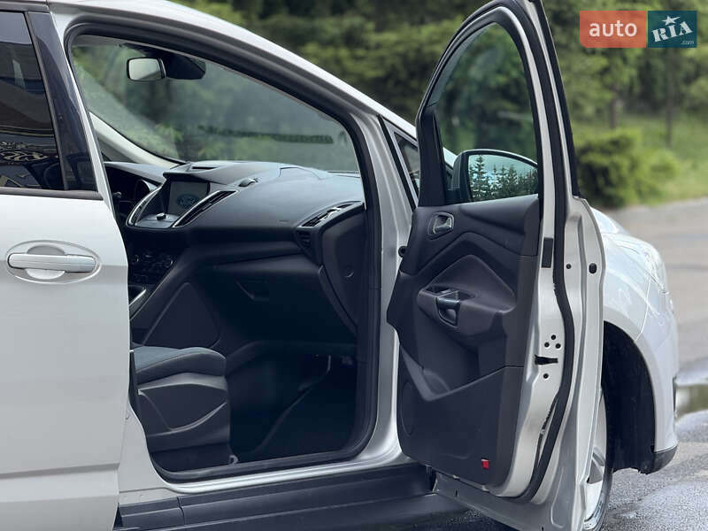 Мінівен Ford Grand C-Max 2016 в Тернополі