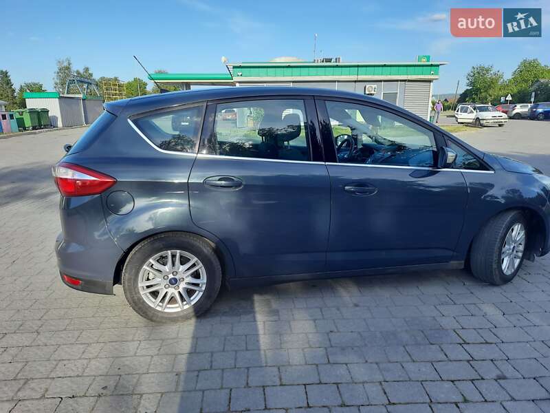 Минивэн Ford Grand C-Max 2012 в Калуше