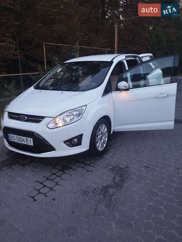 Ford Grand C-Max 2011