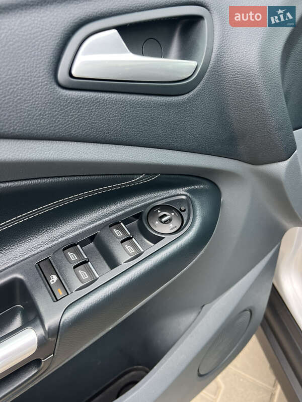 Мінівен Ford Grand C-Max 2011 в Луцьку