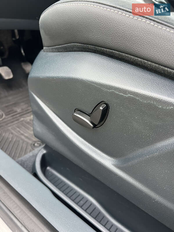 Мінівен Ford Grand C-Max 2011 в Луцьку