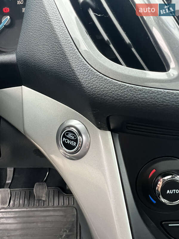 Мінівен Ford Grand C-Max 2011 в Луцьку