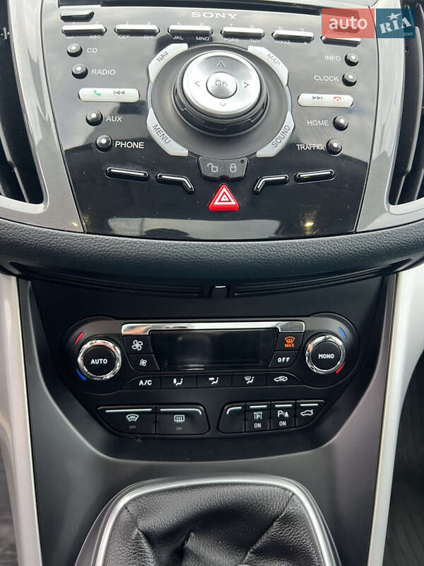 Мінівен Ford Grand C-Max 2011 в Луцьку