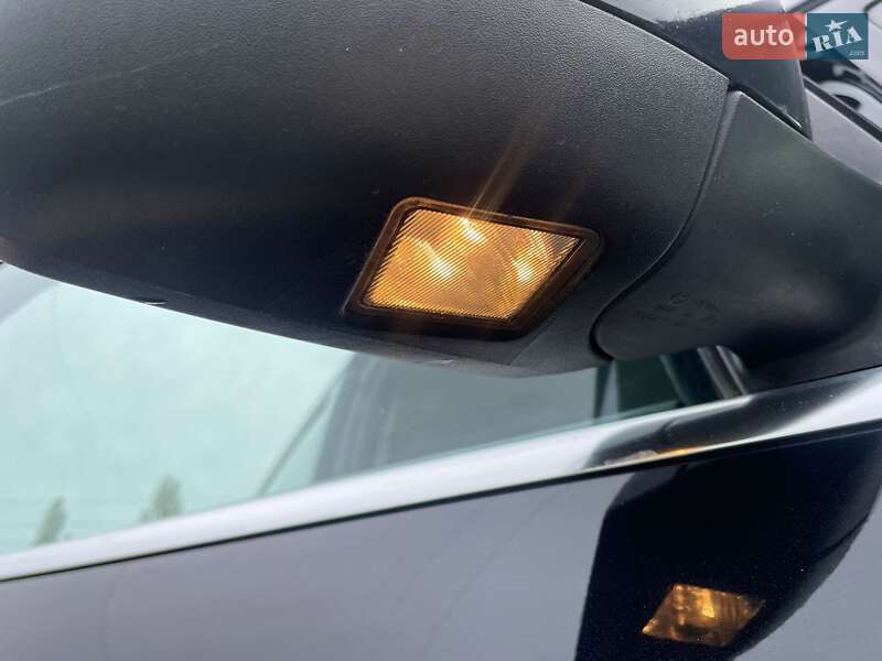 Минивэн Ford Grand C-Max 2011 в Богуславе фото 3 Минивэн Ford Grand C-Max 2011 в Богуславе