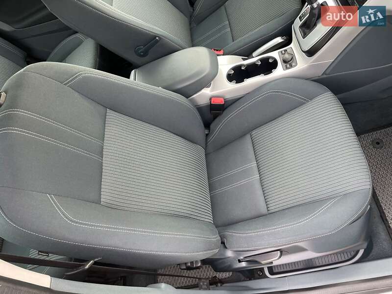 Минивэн Ford Grand C-Max 2011 в Богуславе фото 67 Минивэн Ford Grand C-Max 2011 в Богуславе