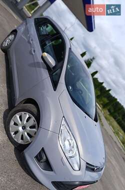Минивэн Ford Grand C-Max 2011 в 