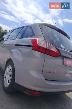 Минивэн Ford Grand C-Max 2011 в 