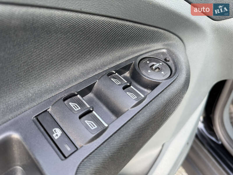 Минивэн Ford Grand C-Max 2011 в Луцке