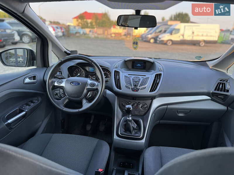 Минивэн Ford Grand C-Max 2011 в Луцке