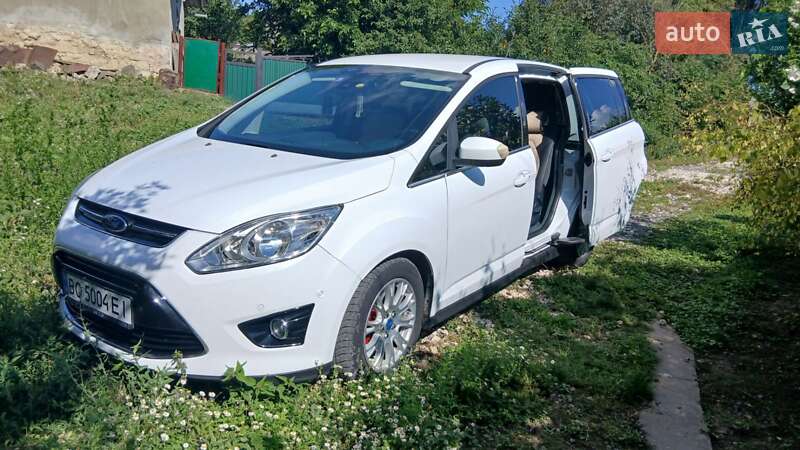 Минивэн Ford Grand C-Max 2011 в 