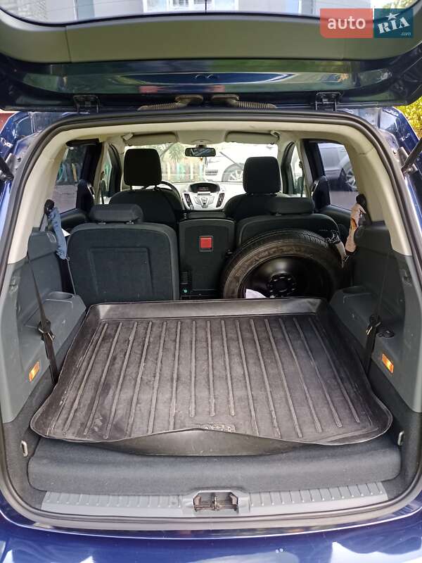 Минивэн Ford Grand C-Max 2011 в Житомире