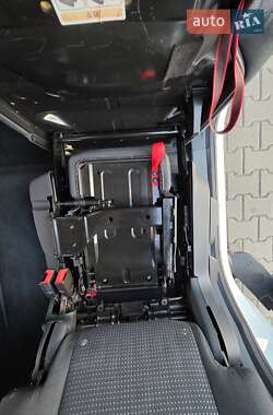 Минивэн Ford Grand C-Max 2010 в 