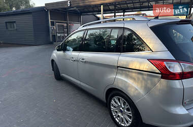 Минивэн Ford Grand C-Max 2010 в 