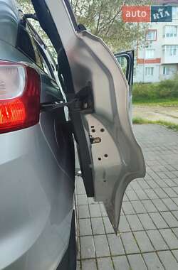 Минивэн Ford Grand C-Max 2014 в 