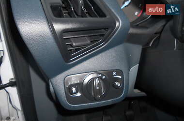 Минивэн Ford Grand C-Max 2010 в 