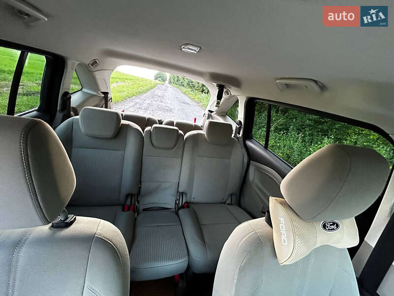 Минивэн Ford Grand C-Max 2014 в Житомире