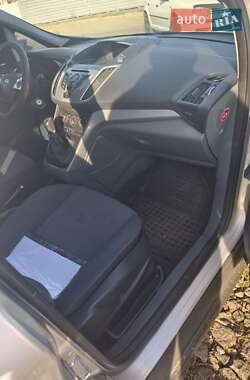 Минивэн Ford Grand C-Max 2010 в 