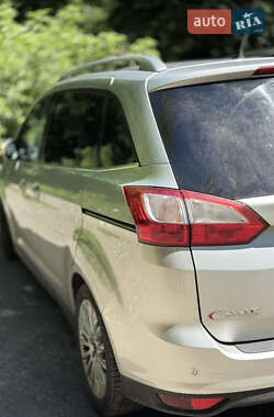 Минивэн Ford Grand C-Max 2012 в 